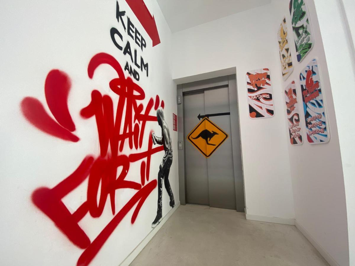 We Street Hostel - El Arenal-Albergue Juvenil Эл Аренал Экстерьер фото